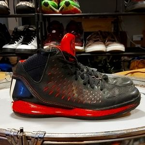 Adidas Bounce D-Rose basketball shoes